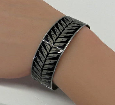 BLACKWING ICON CUFF